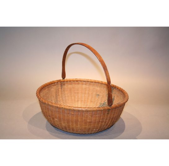 Rare Nantucket Gathering Basket