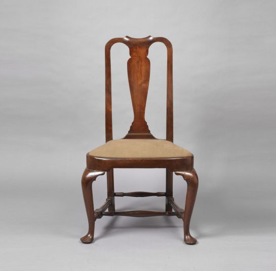 Queen Anne Balloon Seat Side Chair