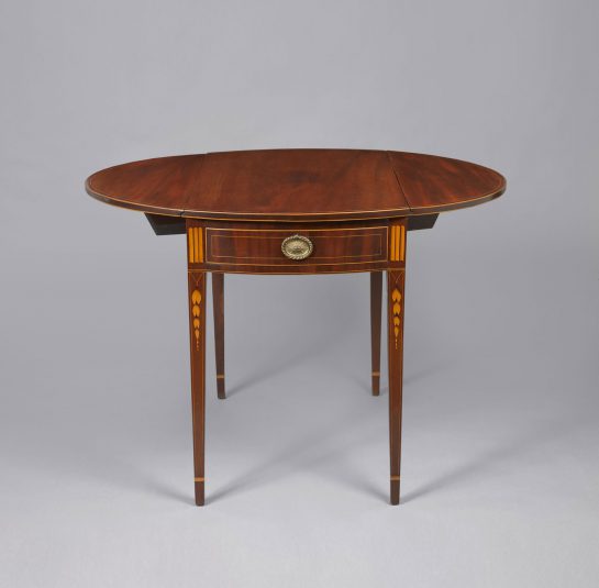 Hepplewhite Pembroke Table