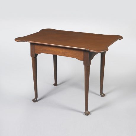 Queen Anne Porringer Top Tea Table