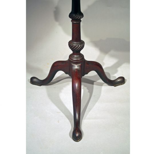 Chippendale Pie Crust Tilt Top Tea Table