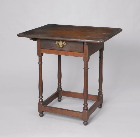 Queen Anne One Drawer Tavern Table