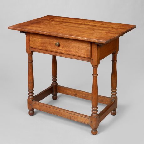 Rare Diminutive-Size Queen Anne Tavern Table