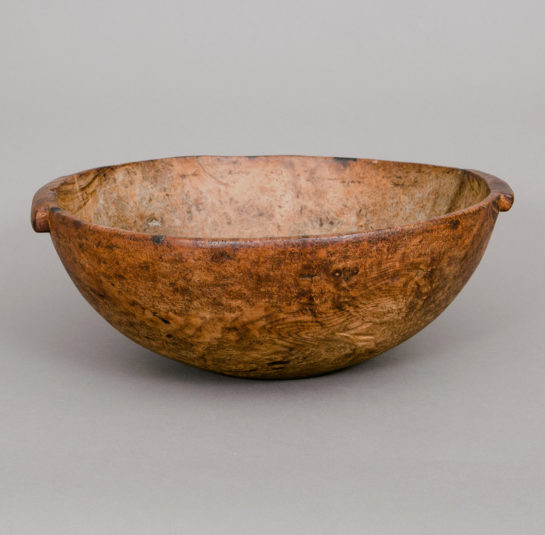 Large Round Burl Bowl with Lug Handles