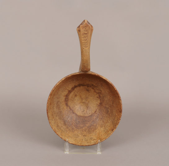 Rare Turtle Handled Burl Scoop