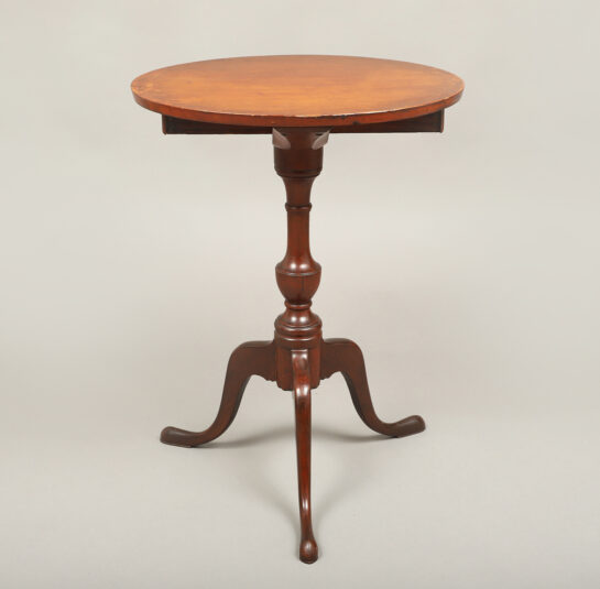 Chippendale Oval-Top Candlestand with Sliding Drawer