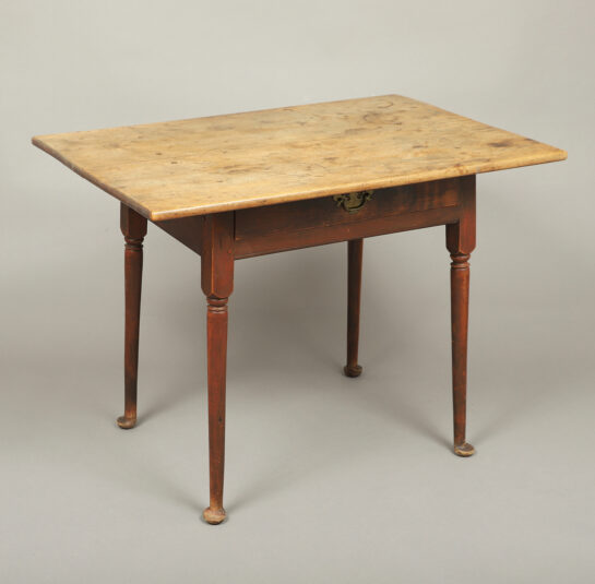 Queen Anne One-Drawer Tavern Table
