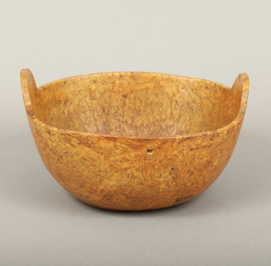 Rare Native American Burl Ash Bowl with Handles