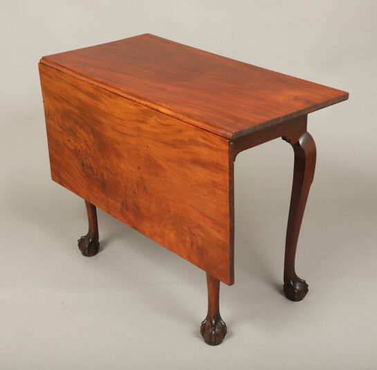Chippendale Single Drop-Leaf Table