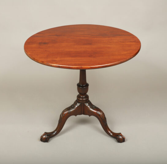 Fine Chippendale Tilt Top Tea Table